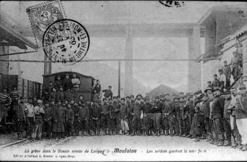 Soldats sur le site minier de Moulaine (Haucourt-Moulaine)